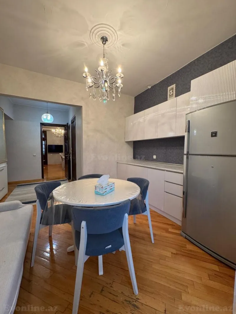 Kirayə verilir 4 otaqlı Mənzil Köhnə tikili 90 m² Qara Qarayev m. - şəkil 6