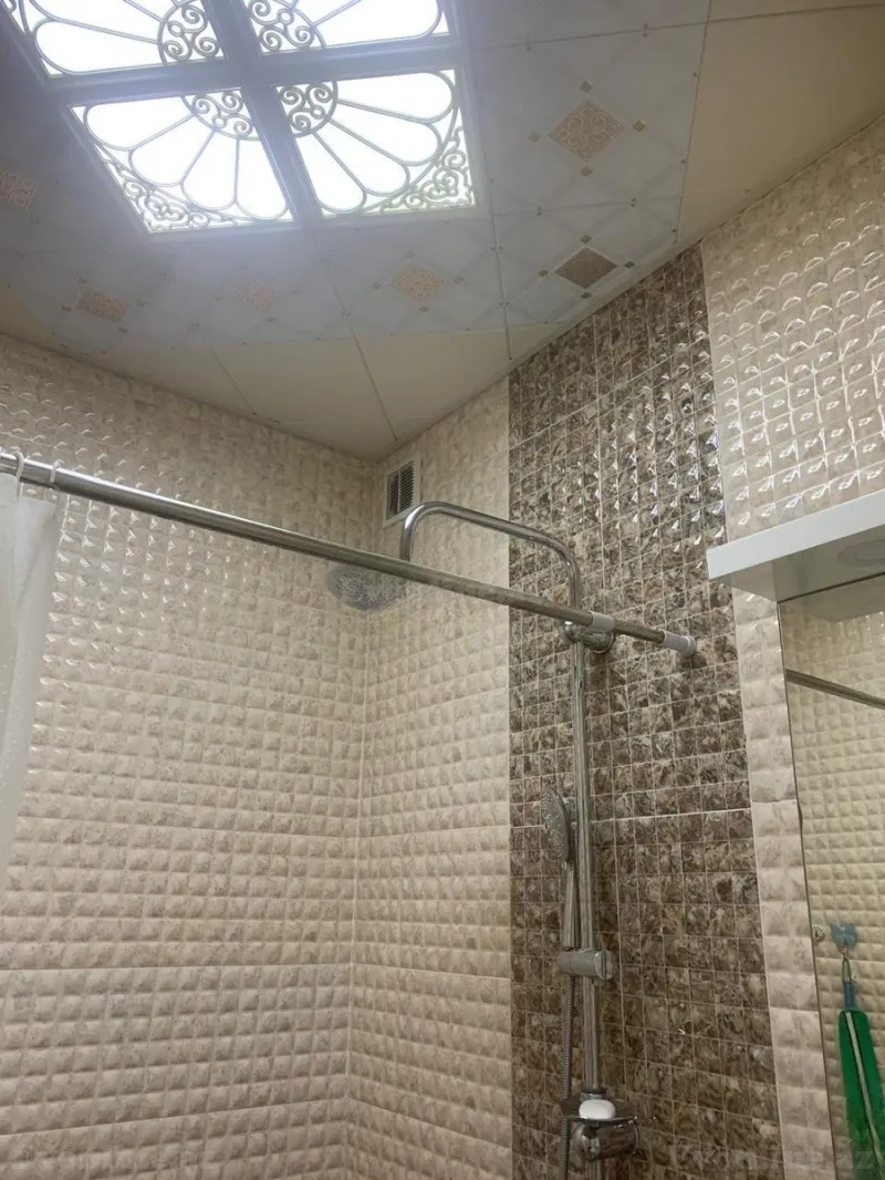 Satılır 4 otaqlı Mənzil Köhnə tikili 65 m² Memar Əcəmi m. - şəkil 14
