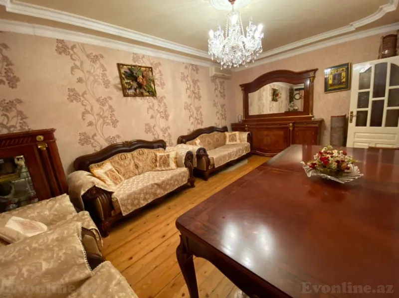 4 otaqlı Həyət evi 146 m² Qaraçuxur Satılır