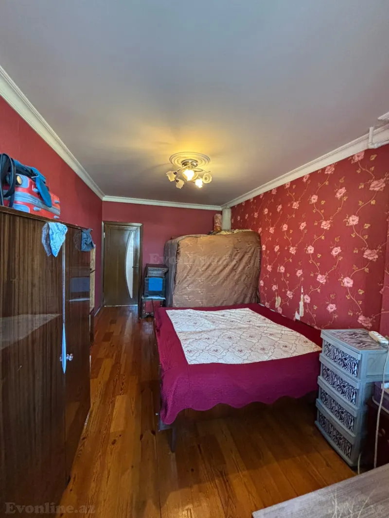 Satılır 4 otaqlı Mənzil Köhnə tikili 90 m² Yeni Günəşli - şəkil 7