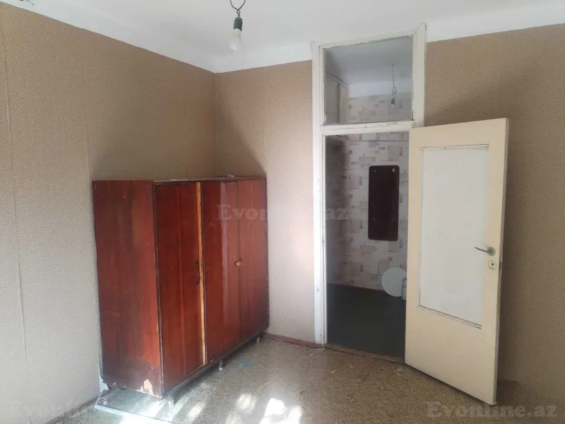 Satılır 3 otaqlı Mənzil Köhnə tikili 75 m² Xətai r. - şəkil 4