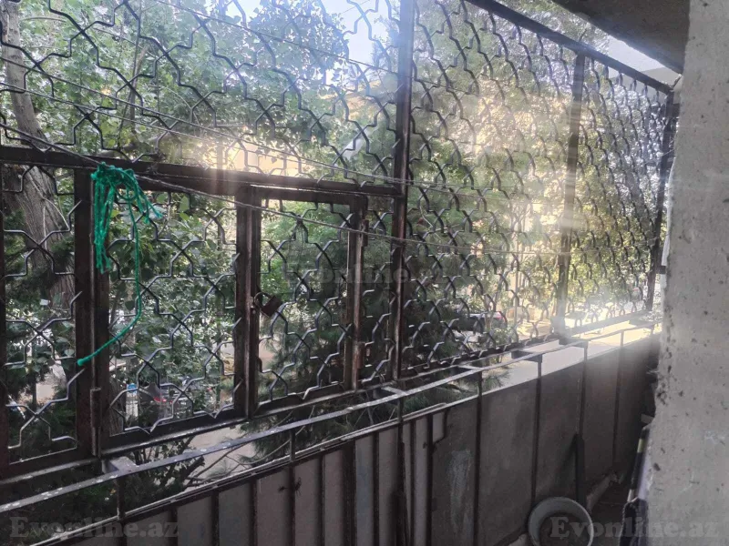 Satılır 3 otaqlı Mənzil Köhnə tikili 75 m² Xətai r. - şəkil 12
