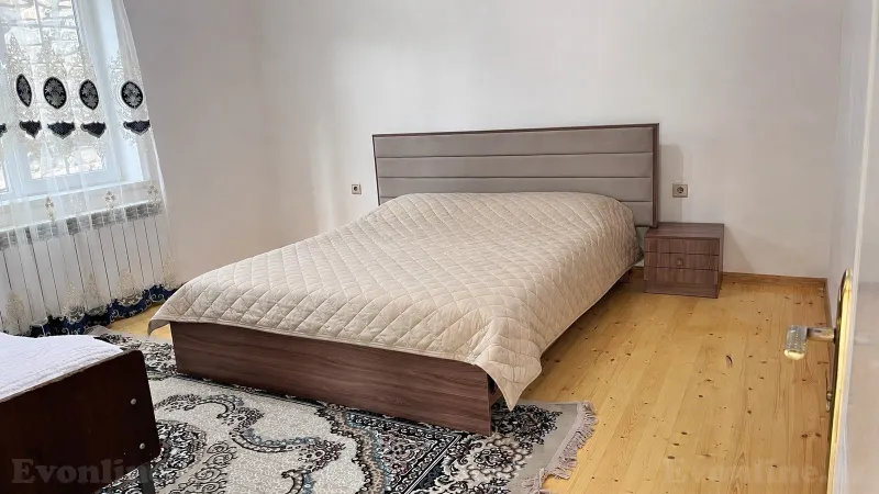 Kirayə verilir 2 otaqlı Həyət evi 60 m² Qəbələ