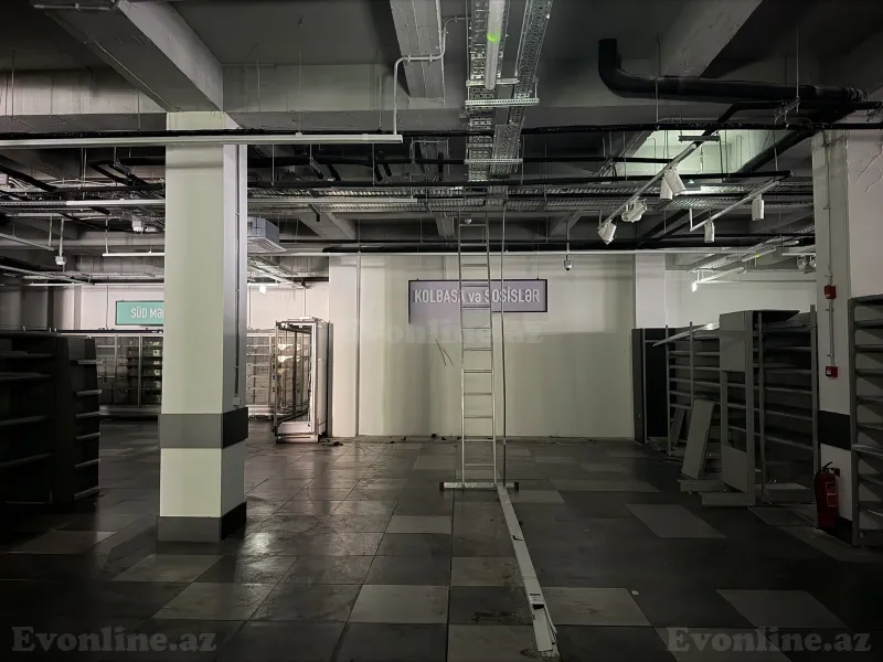 Kirayə verilir Obyekt 2600 m² Nəsimi r. - şəkil 20