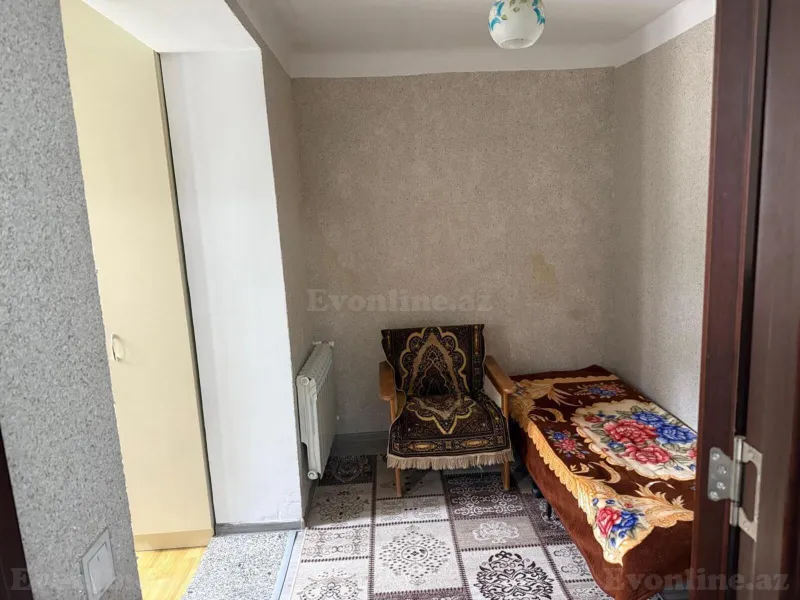 Satılır 2 otaqlı Mənzil Köhnə tikili 40 m² İnşaatçılar m. - şəkil 3