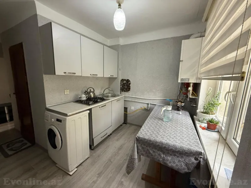 Satılır 2 otaqlı Mənzil Köhnə tikili 40 m² İnşaatçılar m. - şəkil 4