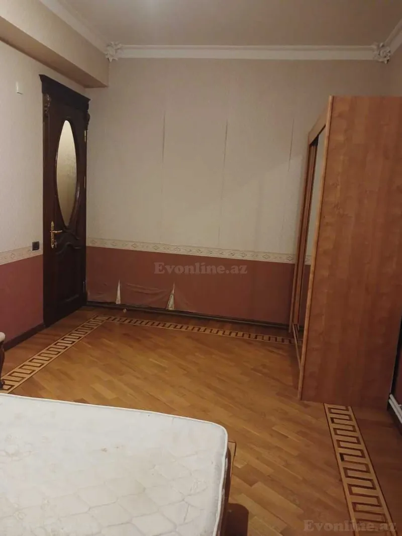 Kirayə verilir 3 otaqlı Mənzil Yeni tikili 130 m² Nərimanov r. - şəkil 8