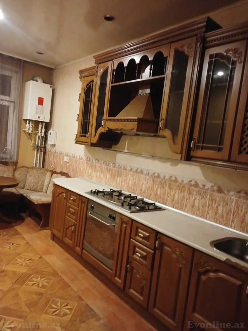 Kirayə verilir 3 otaqlı Mənzil Yeni tikili 130 m² Nərimanov r. - şəkil 12