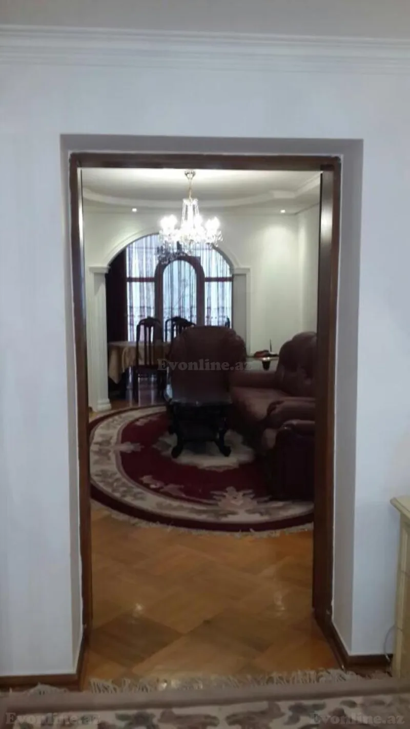 Kirayə verilir 2 otaqlı Mənzil Köhnə tikili 60 m² Sahil m. - şəkil 3