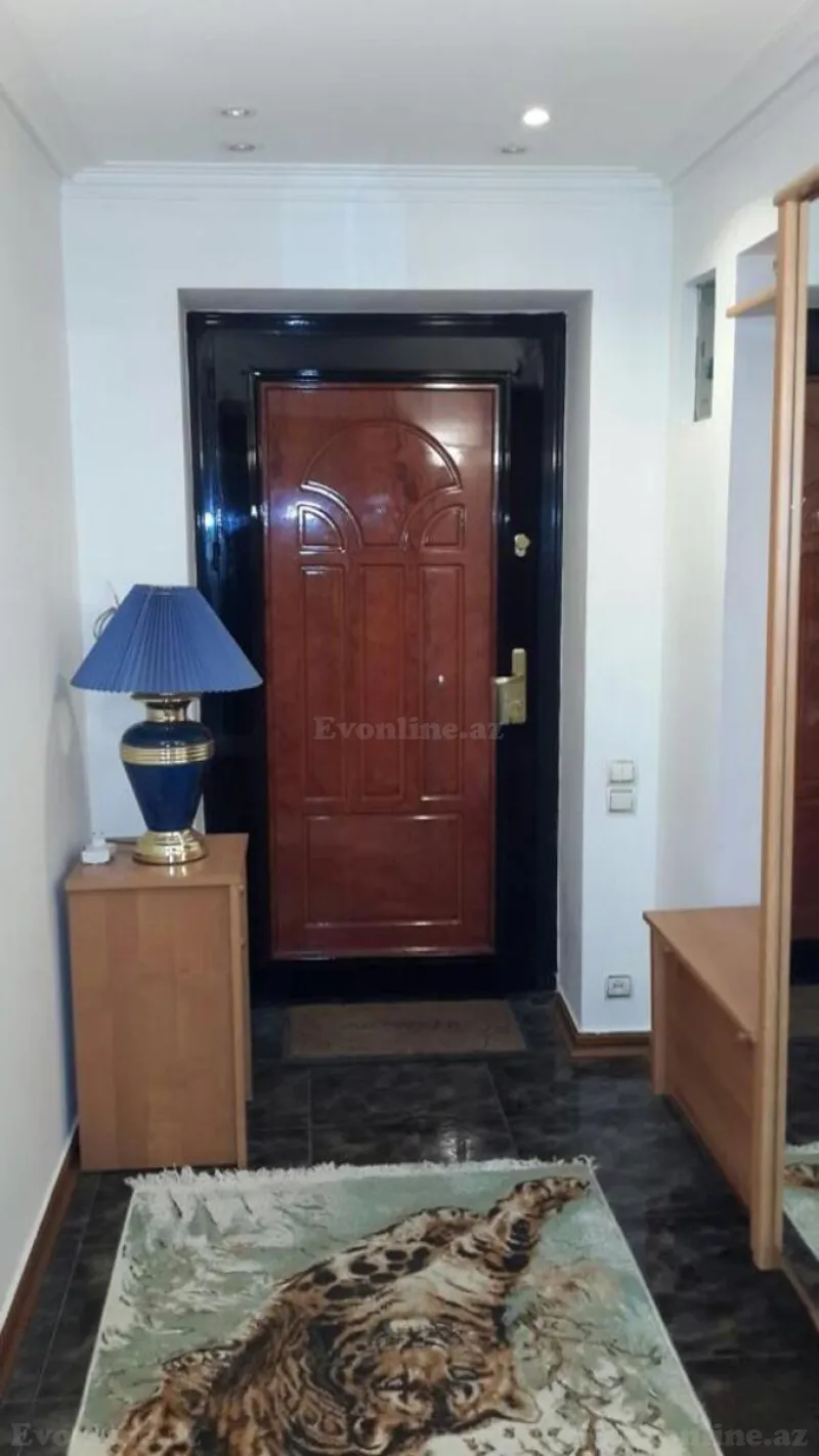 Kirayə verilir 2 otaqlı Mənzil Köhnə tikili 60 m² Sahil m. - şəkil 16