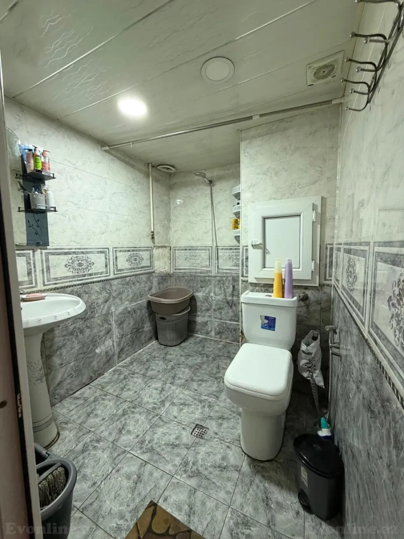 Satılır 2 otaqlı Mənzil Köhnə tikili 45 m² 8-ci mikrorayon - şəkil 9