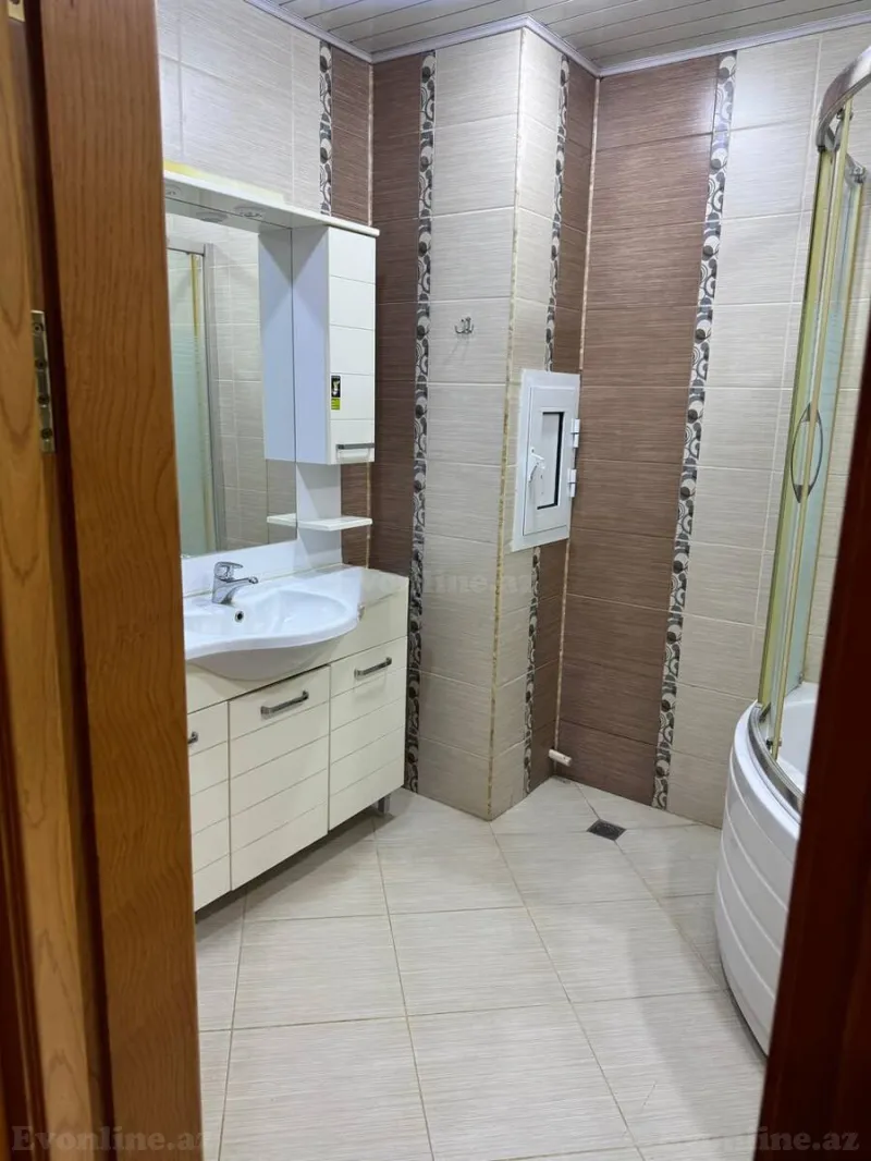 Kirayə verilir 3 otaqlı Mənzil Yeni tikili 140 m² Elmlər Akademiyası m. - şəkil 9