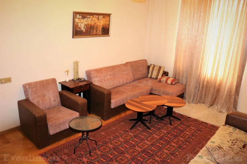 Satılır 3 otaqlı Mənzil Köhnə tikili 80 m² Nizami m. - şəkil 5