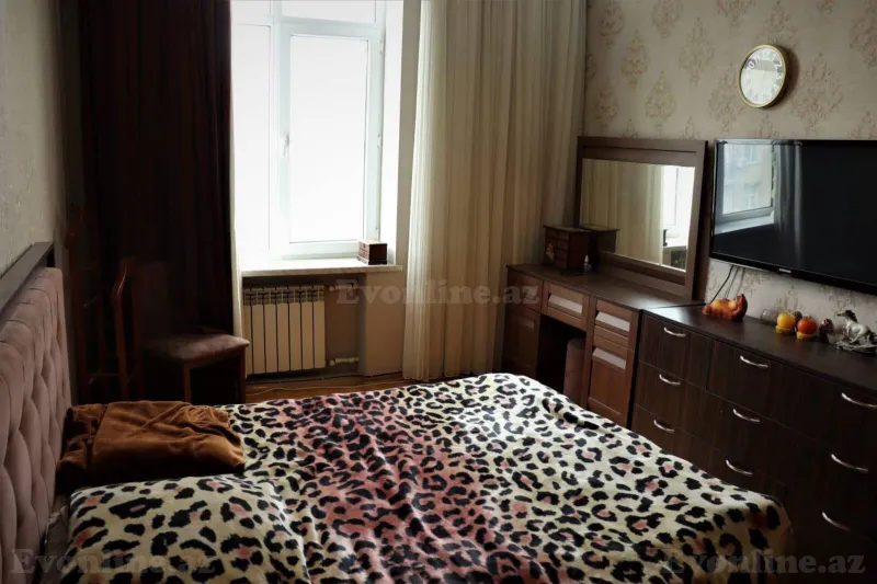 Satılır 3 otaqlı Mənzil Köhnə tikili 80 m² Nizami m. - şəkil 9