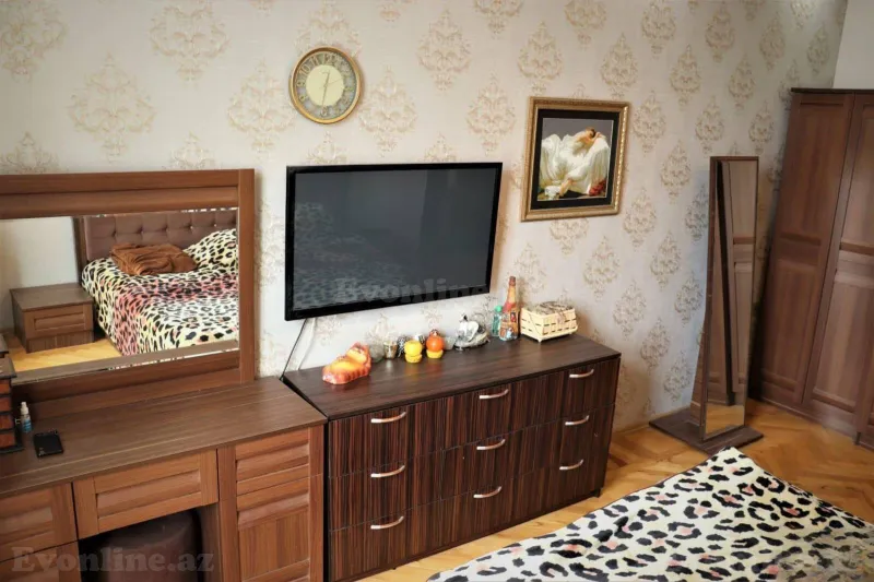 Satılır 3 otaqlı Mənzil Köhnə tikili 80 m² Nizami m. - şəkil 10