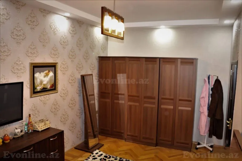 Satılır 3 otaqlı Mənzil Köhnə tikili 80 m² Nizami m. - şəkil 12