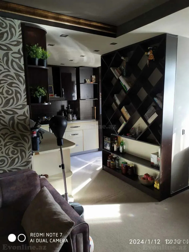 Kirayə verilir 2 otaqlı Mənzil Köhnə tikili 60 m² Yasamal r. - şəkil 5