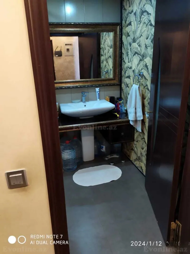 Kirayə verilir 2 otaqlı Mənzil Köhnə tikili 60 m² Yasamal r. - şəkil 11