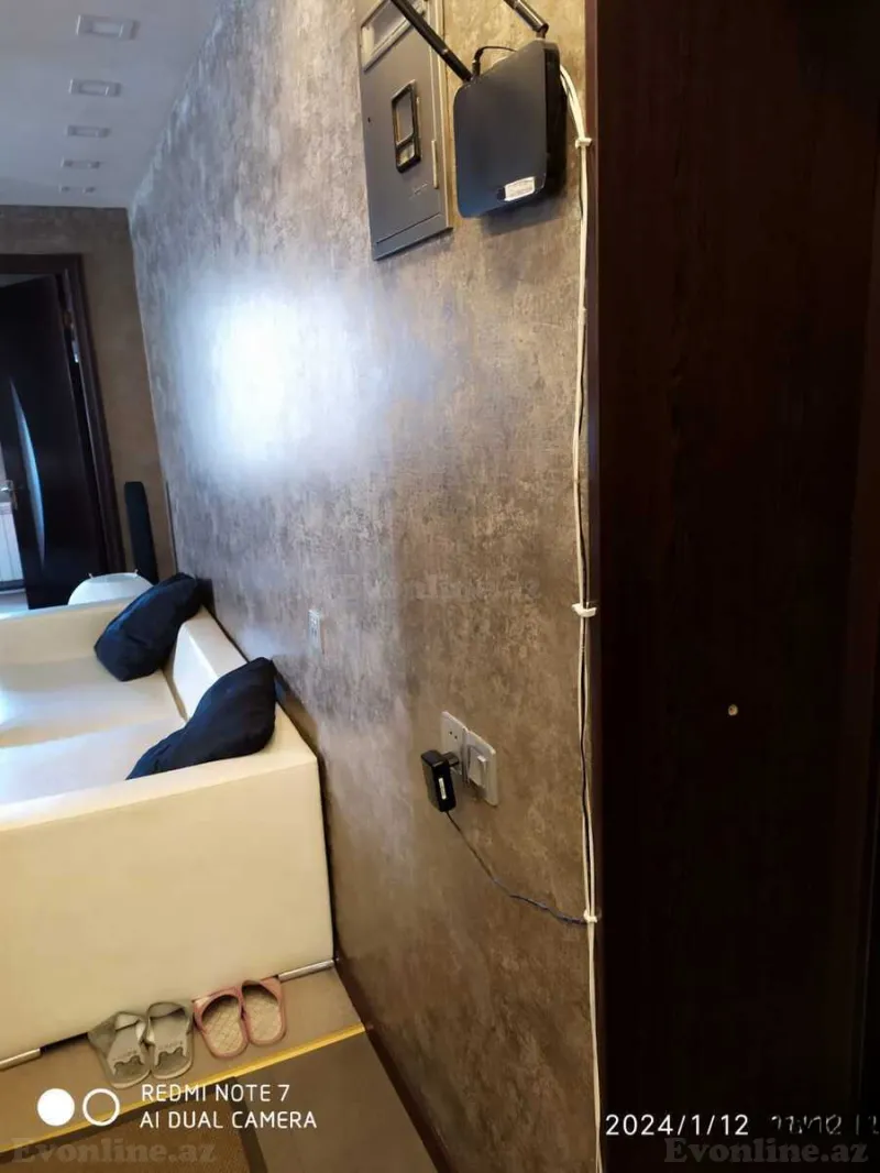 Kirayə verilir 2 otaqlı Mənzil Köhnə tikili 60 m² Yasamal r. - şəkil 13