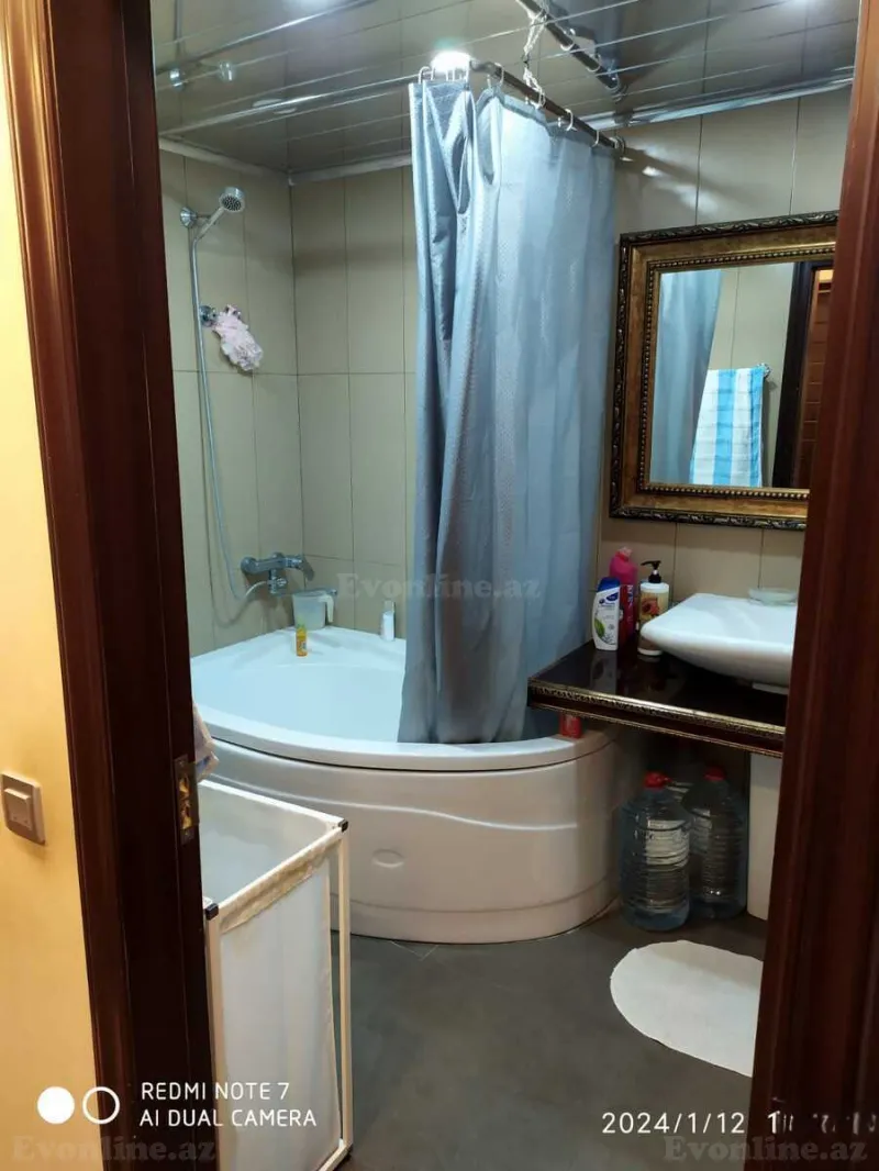 Kirayə verilir 2 otaqlı Mənzil Köhnə tikili 60 m² Yasamal r. - şəkil 14