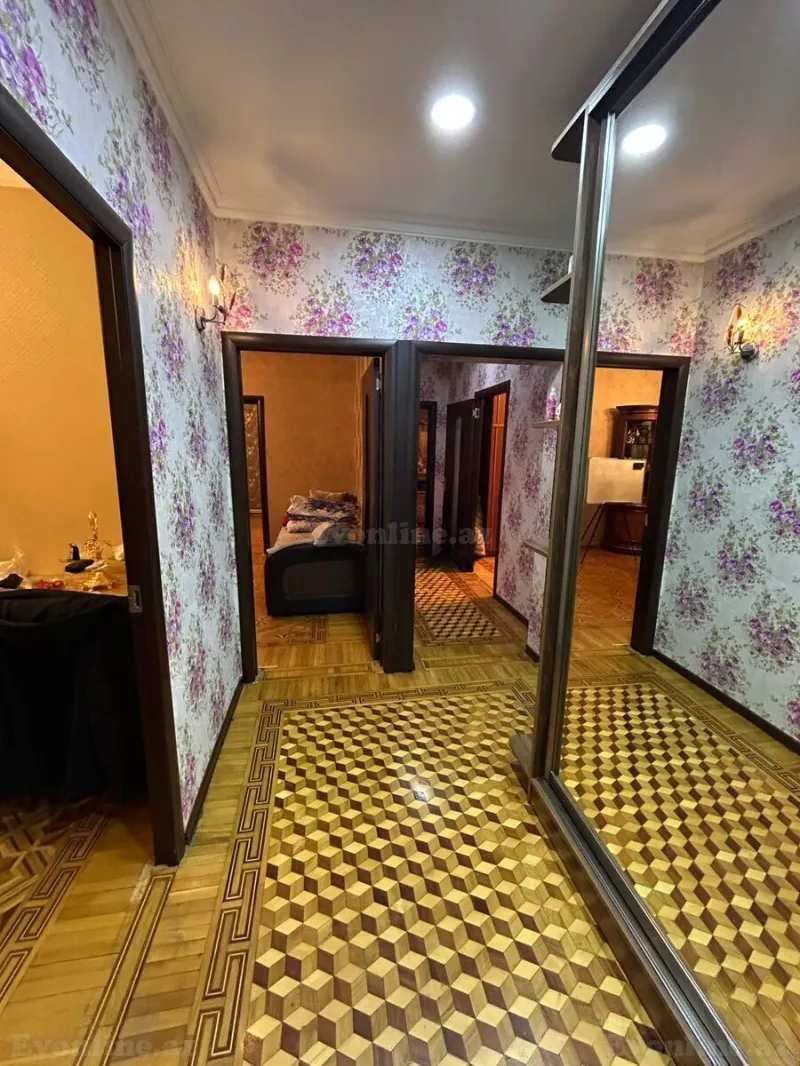 Satılır 5 otaqlı Mənzil Köhnə tikili 100 m² Həzi Aslanov m. - şəkil 12