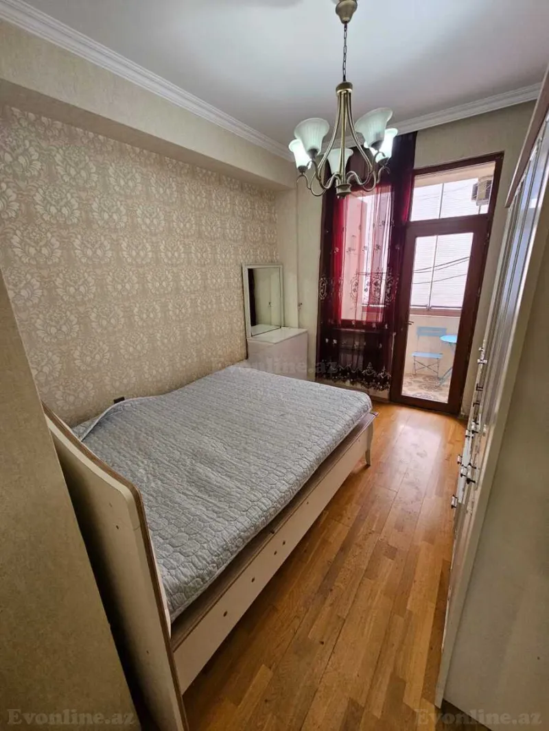 Satılır 2 otaqlı Mənzil Yeni tikili 50 m² Qara Qarayev m. - şəkil 2