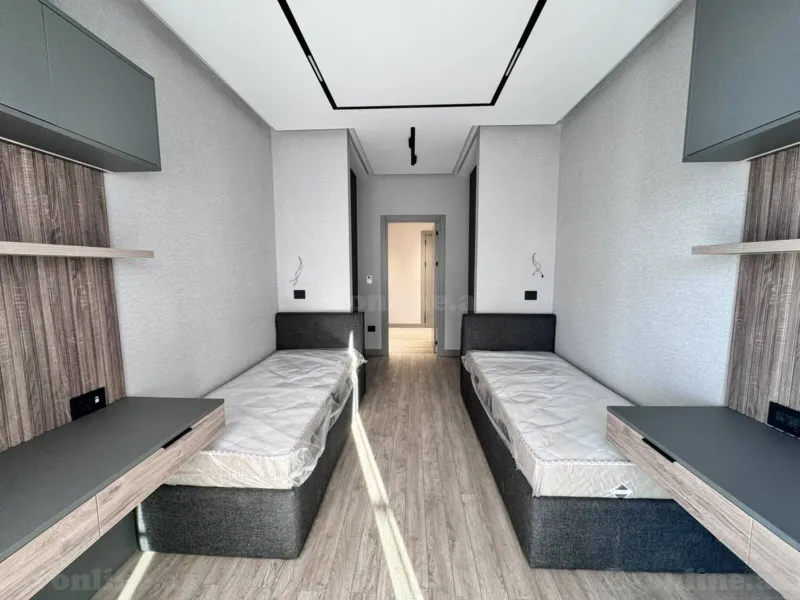 Satılır 3 otaqlı Mənzil Yeni tikili 147 m² 8 Noyabr m. - şəkil 6