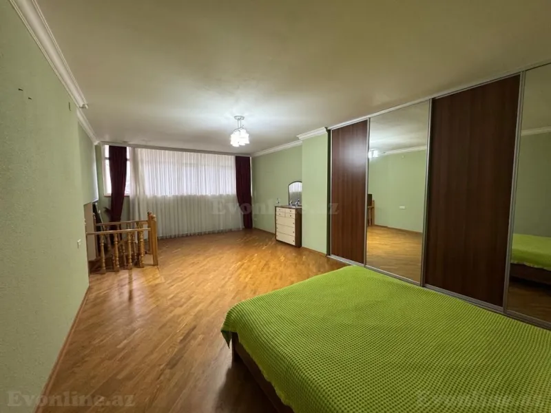 Satılır 2 otaqlı Mənzil Köhnə tikili 92 m² İçərişəhər m. - şəkil 5