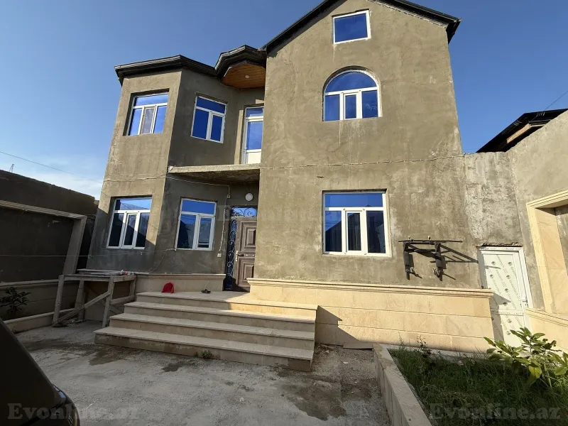 Satılır 7 otaqlı Həyət evi 200 m² Mərdəkan