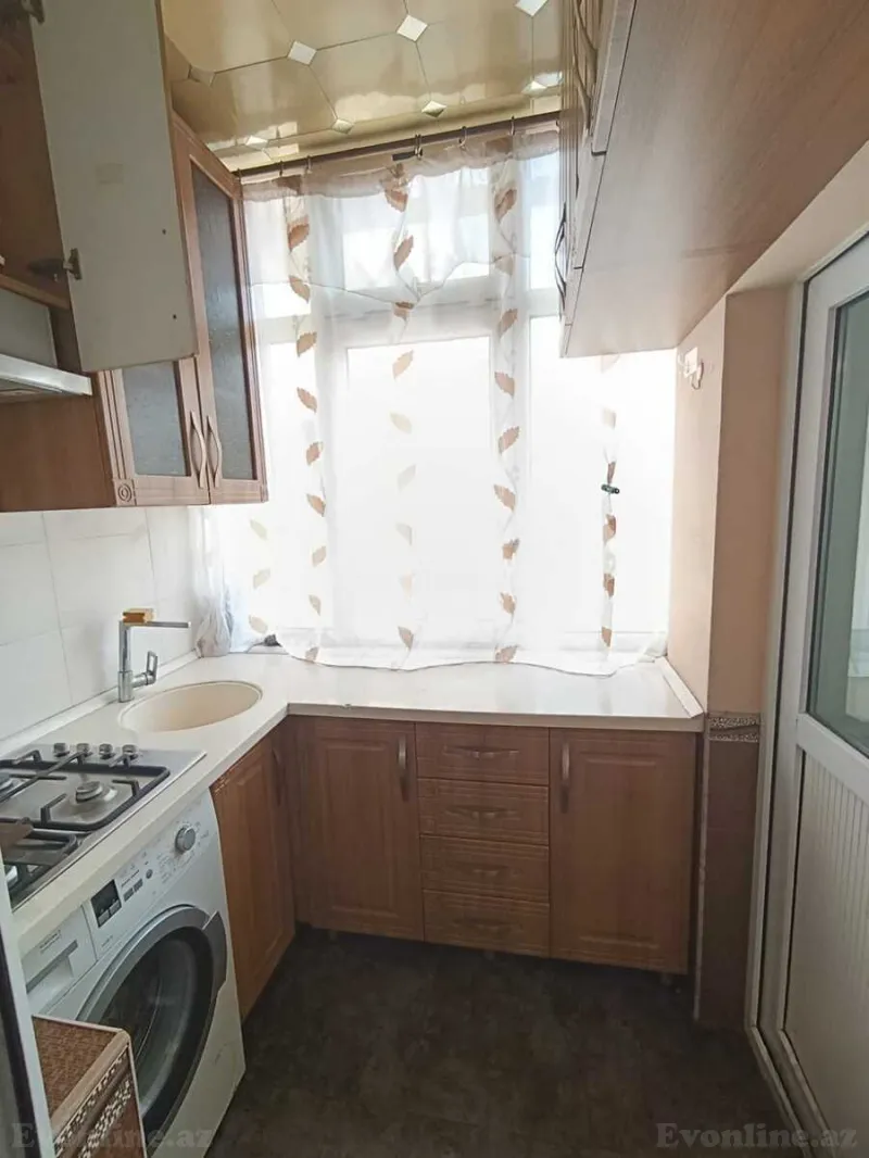 Kirayə verilir 2 otaqlı Mənzil Yeni tikili 70 m² İnşaatçılar m. - şəkil 8
