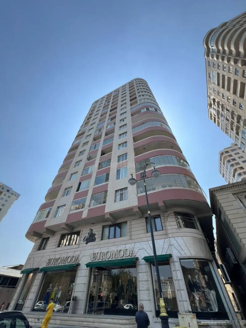 Kirayə verilir 3 otaqlı Mənzil Yeni tikili 110 m² Elmlər Akademiyası m. - şəkil 2