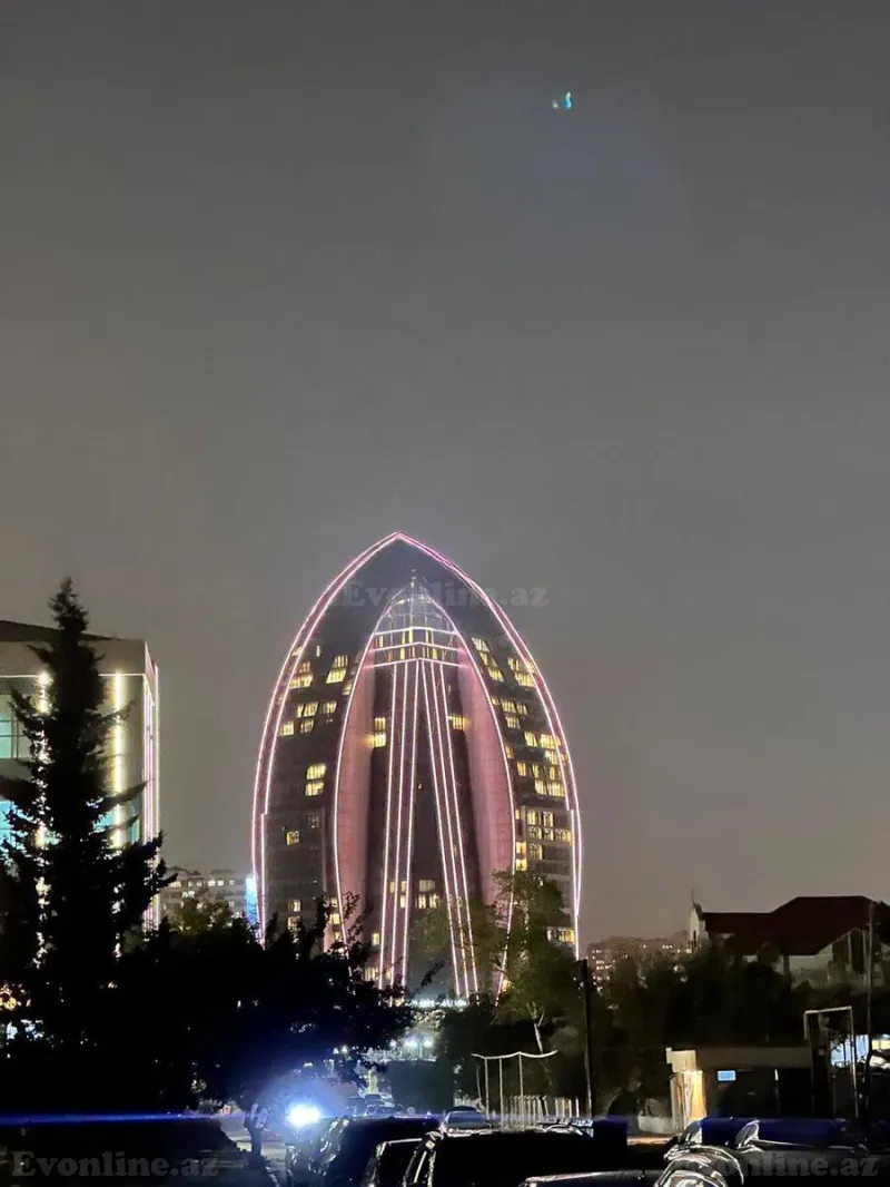 Satılır 4 otaqlı Mənzil Yeni tikili 171 m² Xətai r. - şəkil 3