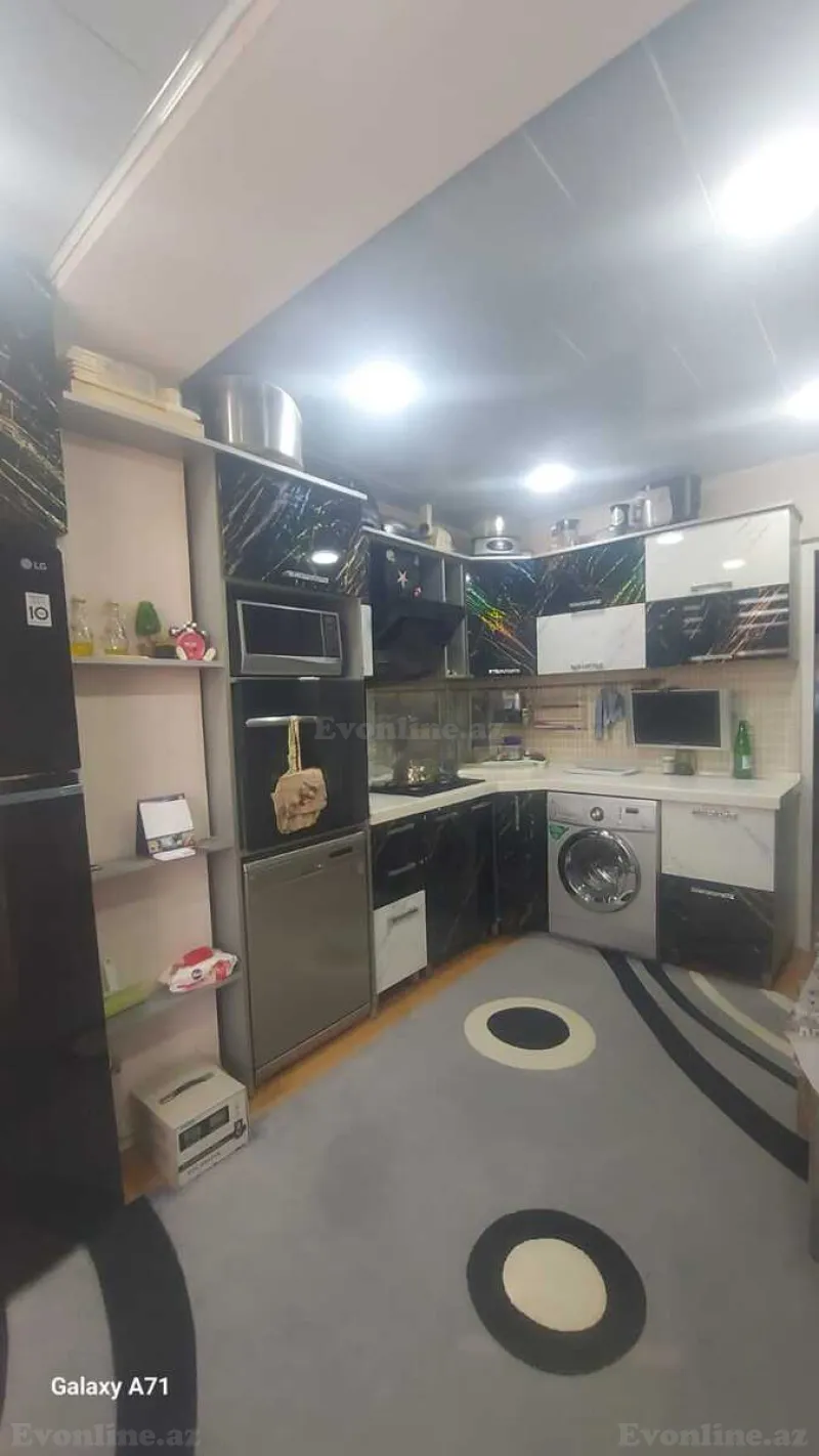 Satılır 5 otaqlı Mənzil Köhnə tikili 120 m² Bakıxanov - şəkil 10