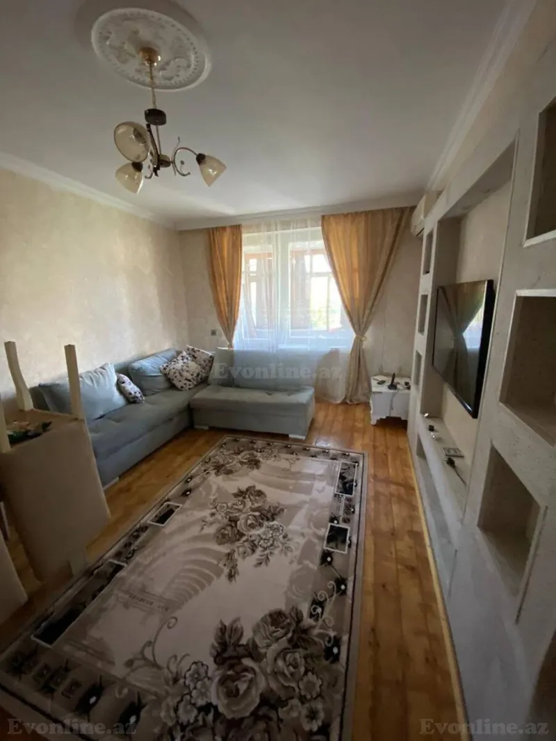 3 otaqlı Mənzil 70 m² Nəriman Nərimanov m. Kirayə verilir