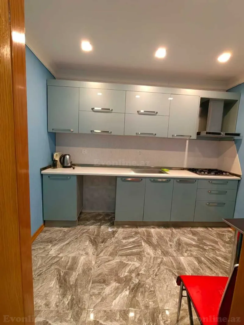 Kirayə verilir 3 otaqlı Mənzil Köhnə tikili 100 m² Nəsimi r. - şəkil 9