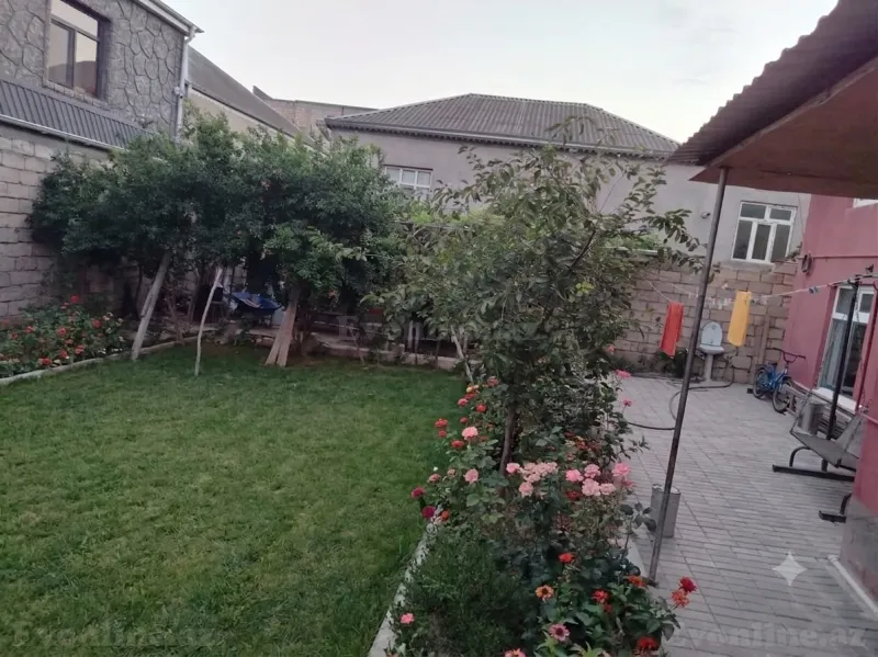 Satılır 10 otaqlı Həyət evi 2.3 m² Sulutəpə - şəkil 3