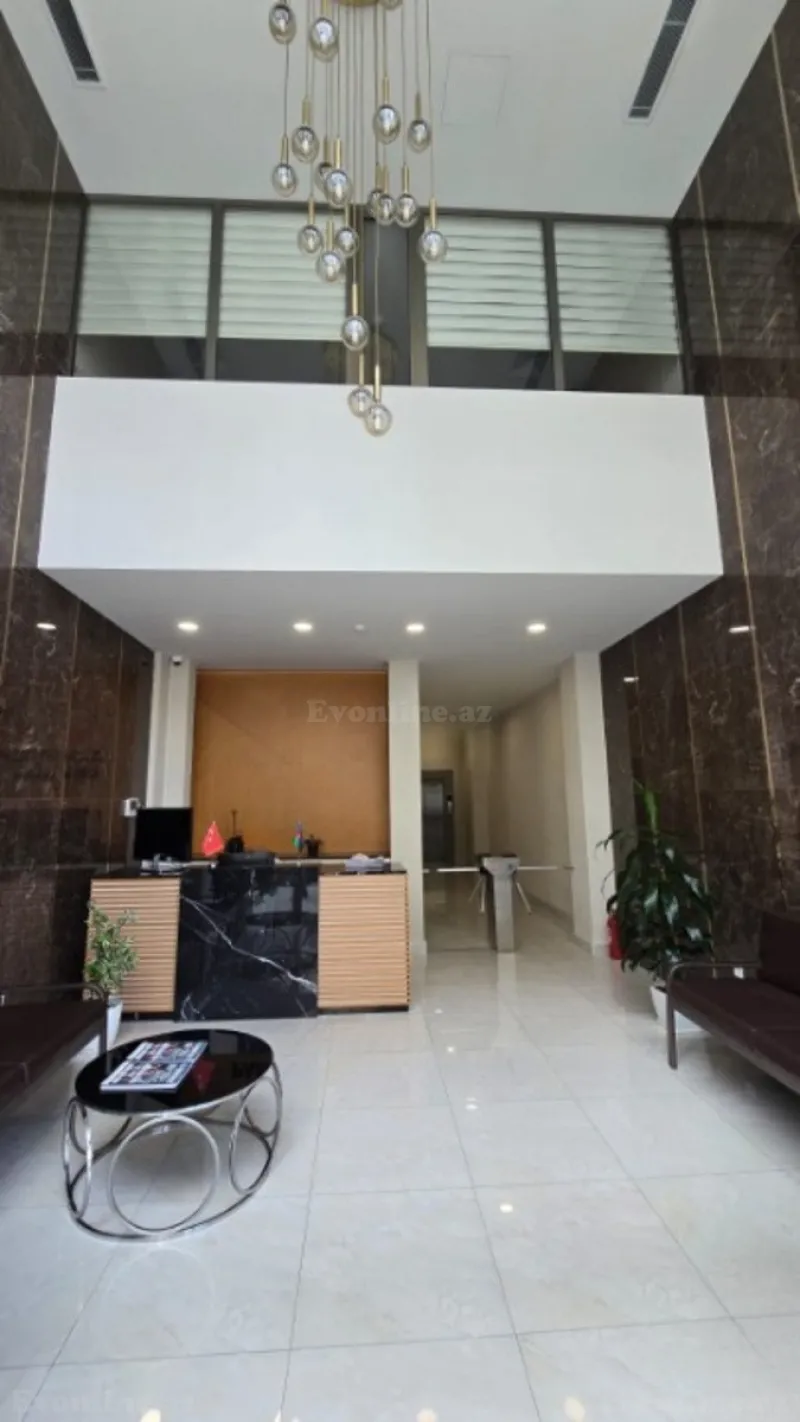 1 otaqlı Ofis 45 m² Ağ şəhər Kirayə verilir