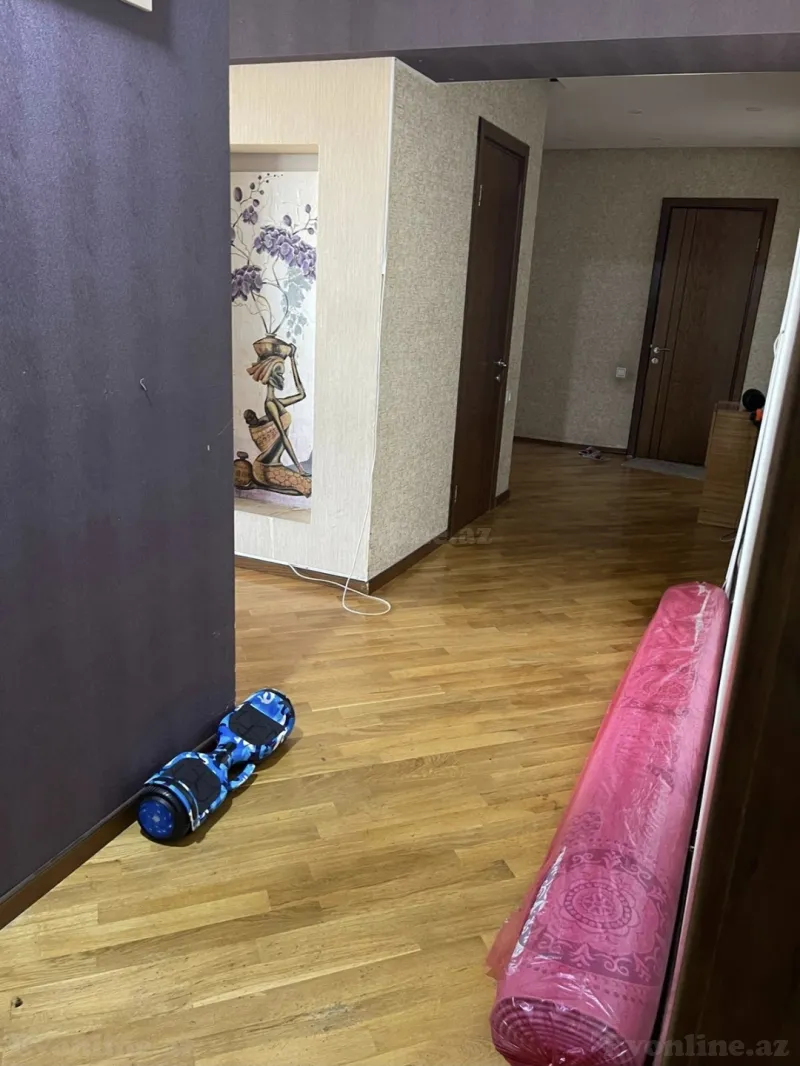 Satılır 4 otaqlı Mənzil Yeni tikili 140 m² H.Əliyev pr. - şəkil 15