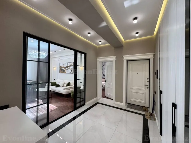 Satılır 2 otaqlı Mənzil Yeni tikili 86 m² Elmlər Akademiyası m. - şəkil 14