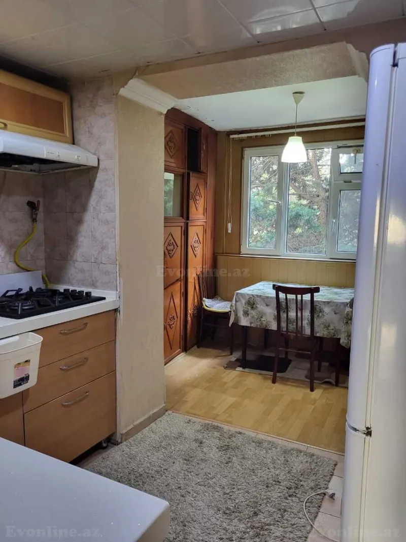 Kirayə verilir 3 otaqlı Mənzil Köhnə tikili 80 m² İnşaatçılar m. - şəkil 6