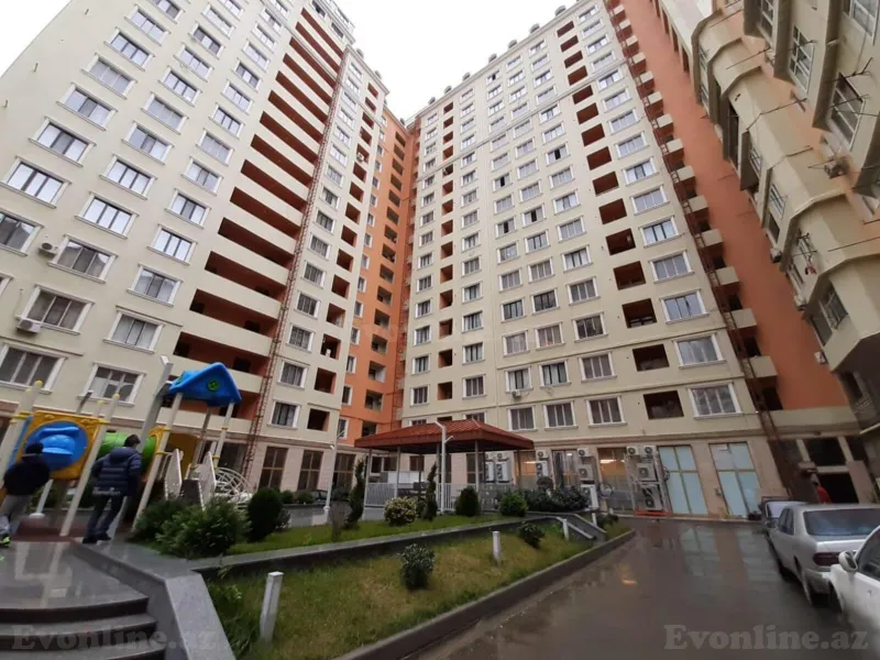 2 otaqlı Mənzil 65 m² Elmlər Akademiyası m. Kirayə verilir
