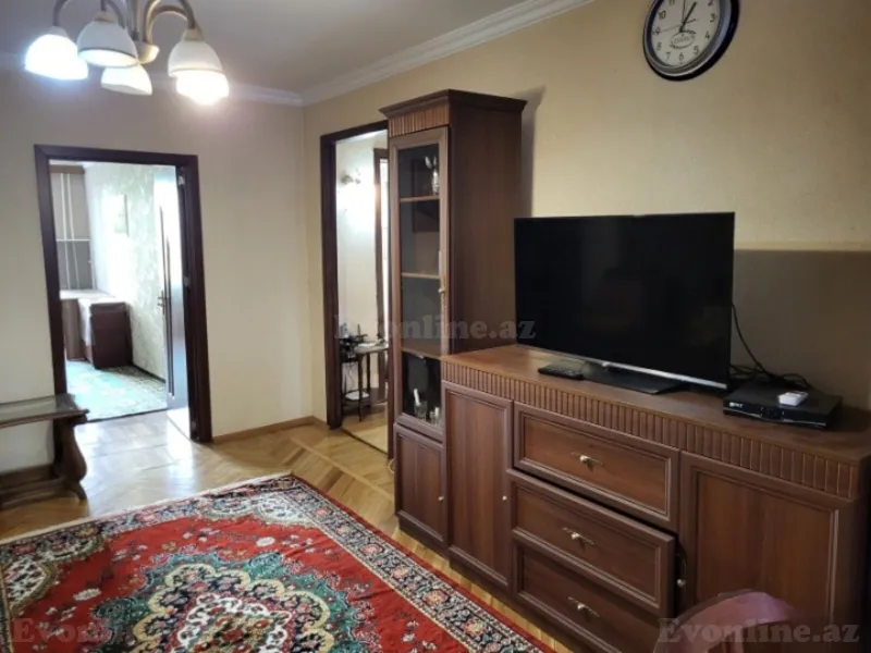 Kirayə verilir 3 otaqlı Mənzil Köhnə tikili 90 m² Elmlər Akademiyası m. - şəkil 5