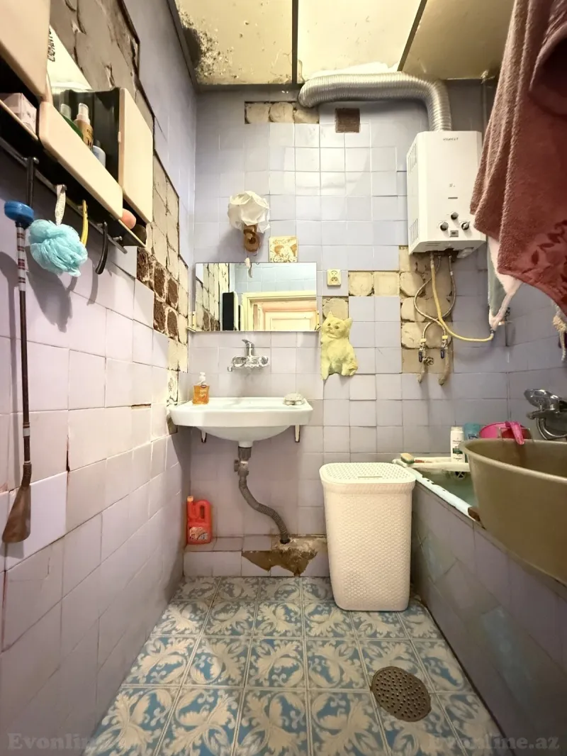 Satılır 2 otaqlı Mənzil Köhnə tikili 60 m² Nəriman Nərimanov m. - şəkil 19