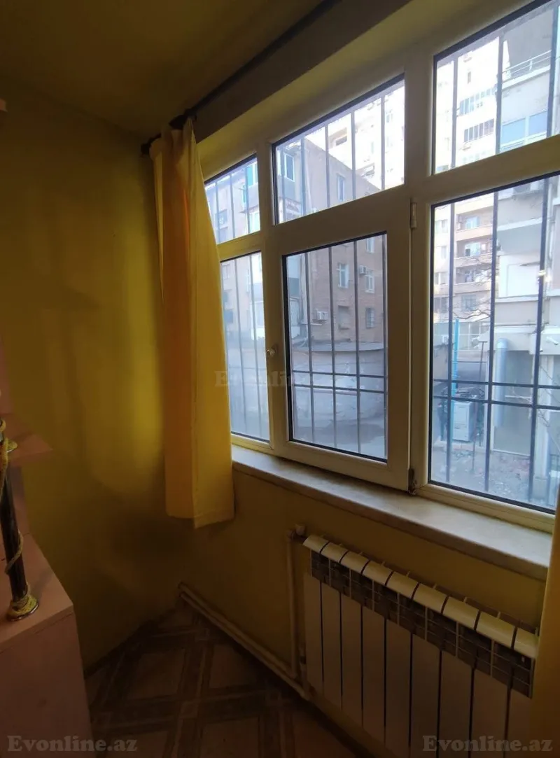 Satılır 3 otaqlı Mənzil Köhnə tikili 80 m² Elmlər Akademiyası m. - şəkil 8
