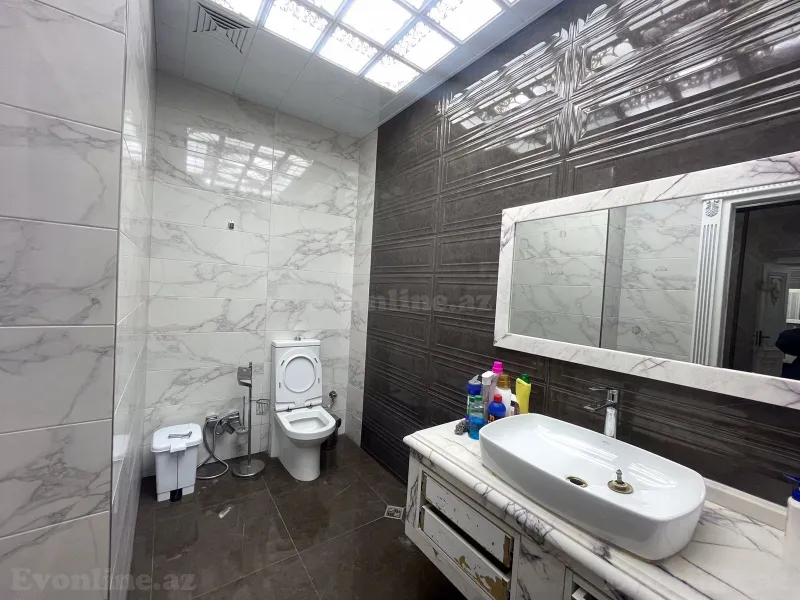 Kirayə verilir 4 otaqlı Mənzil Yeni tikili 270 m² Xətai r. - şəkil 25