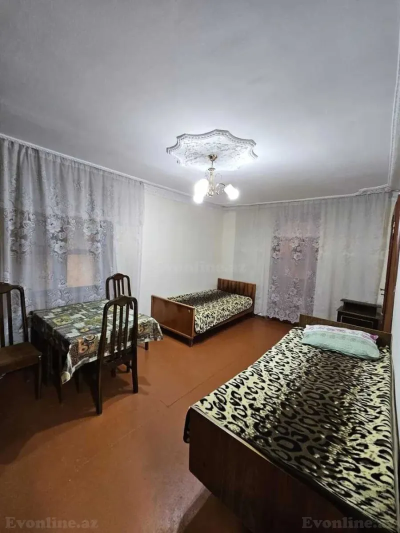 Satılır 2 otaqlı Mənzil Köhnə tikili 30 m² Elmlər Akademiyası m. - şəkil 3