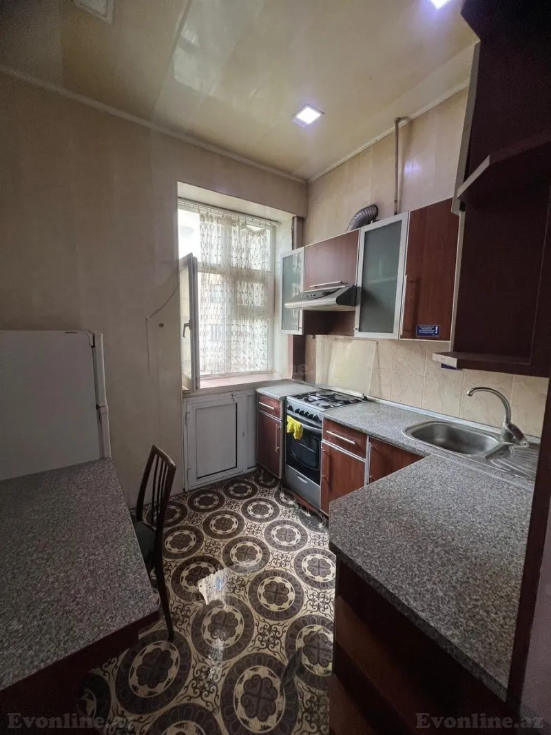 Kirayə verilir 2 otaqlı Mənzil Köhnə tikili 50 m² Nəriman Nərimanov m. - şəkil 7