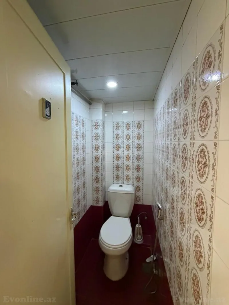Satılır 2 otaqlı Mənzil Köhnə tikili 65 m² Xalqlar Dostluğu m. - şəkil 20