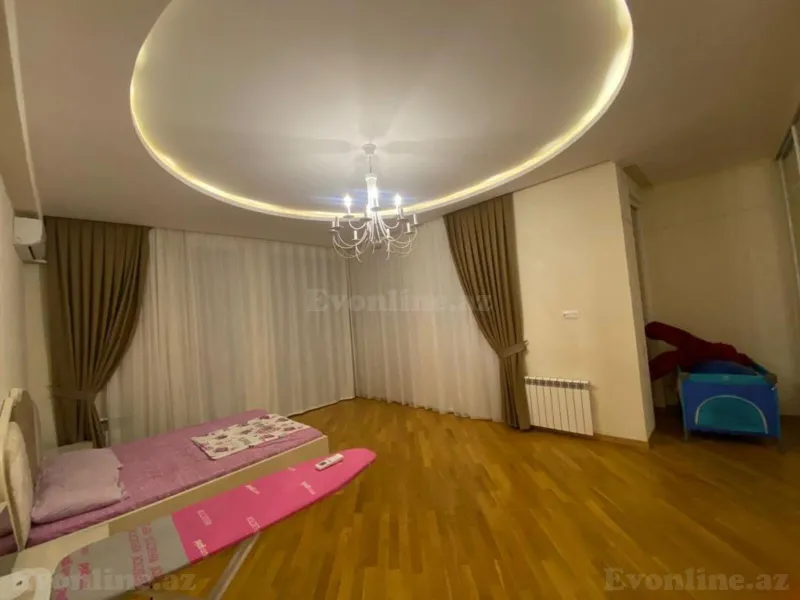 Kirayə verilir 4 otaqlı Mənzil Yeni tikili 210 m² 28 May m. - şəkil 3