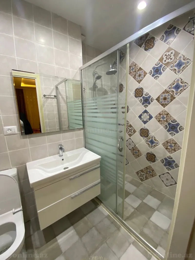 Kirayə verilir 4 otaqlı Mənzil Yeni tikili 210 m² 28 May m. - şəkil 6